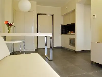 Club Ξενοδοχείο με διαμερίσματα 4*