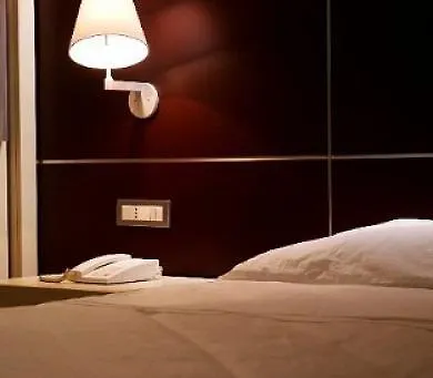 家庭俱乐部套房酒店 3* 科森扎