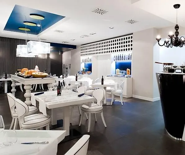 公寓式酒店 家庭俱乐部套房酒店 3*